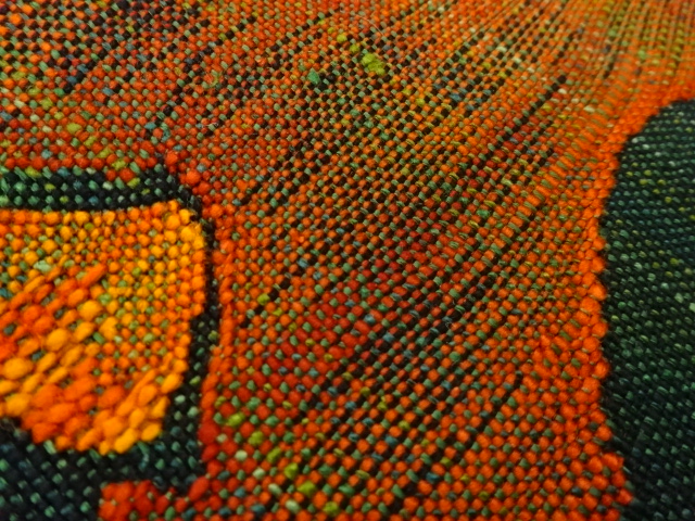  手織り真綿紬抽象模様織出し名古屋帯